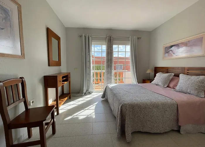 Gustamar 10 Lejlighed *